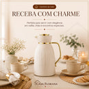 Garrafa Térmica Nude com Detalhes Dourados